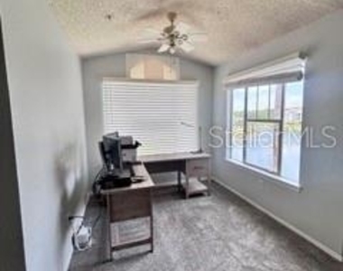 2212 Grand Cayman Court - Photo Thumbnail 5