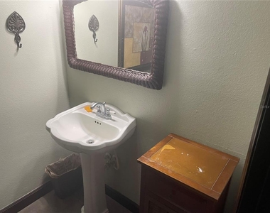 9828 Bubbling Brook Court - Photo Thumbnail 16