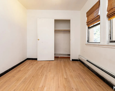 191 Graham Ave - Photo Thumbnail 7