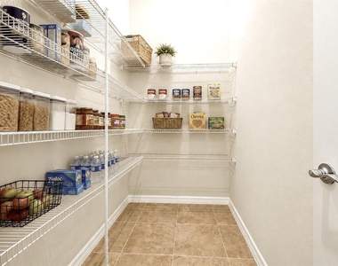8322 Park Cliff Way - Photo Thumbnail 8