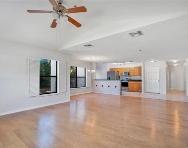 550 Via Del Oro Drive - Photo Thumbnail 7