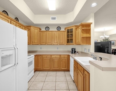 202 Camino Real Boulevard - Photo Thumbnail 13