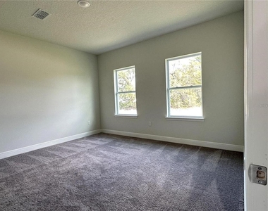 149 Maple Drive - Photo Thumbnail 19