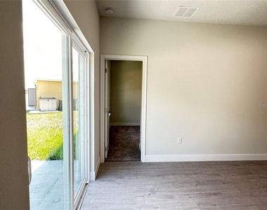 149 Maple Drive - Photo Thumbnail 16
