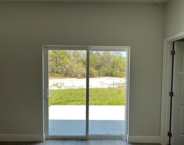 149 Maple Drive - Photo Thumbnail 8