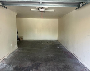 12414 Baleria Cove - Photo Thumbnail 18