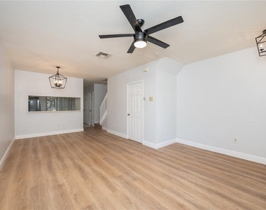 1150 Vineland Place - Photo Thumbnail 5