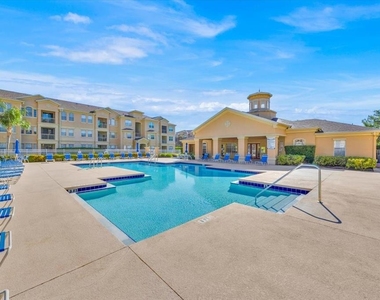 301 Terrace Ridge Circle - Photo Thumbnail 27