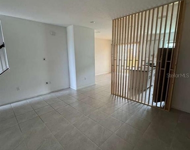 9080 Ocean Tide Way - Photo Thumbnail 7