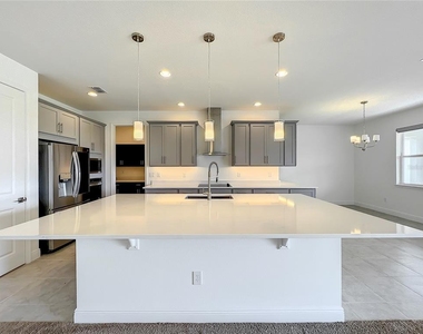 4379 Renly Lane - Photo Thumbnail 13