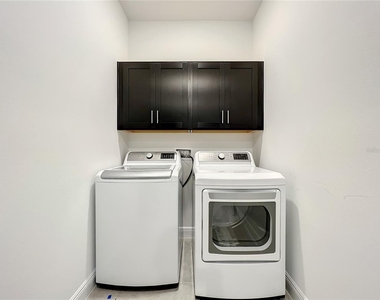 4379 Renly Lane - Photo Thumbnail 17