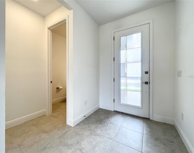 4379 Renly Lane - Photo Thumbnail 8