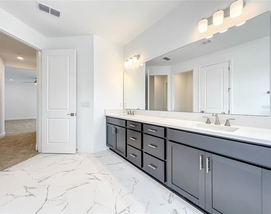 4379 Renly Lane - Photo Thumbnail 37