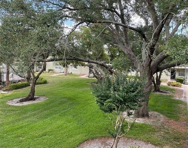 525 Conway Road - Photo Thumbnail 10