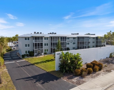 649 S Tamiami Trail S - Photo Thumbnail 16