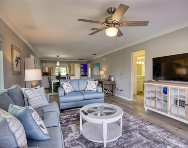 208 Cerromar Way S - Photo Thumbnail 15