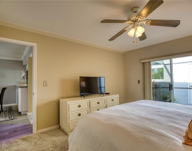 208 Cerromar Way S - Photo Thumbnail 30