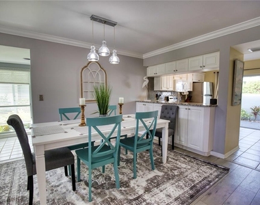 208 Cerromar Way S - Photo Thumbnail 17