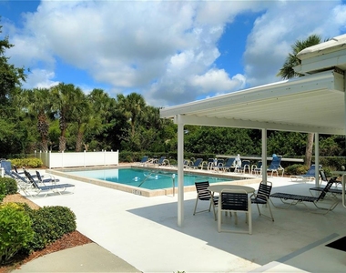 208 Cerromar Way S - Photo Thumbnail 1