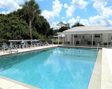 208 Cerromar Way S - Photo Thumbnail 47