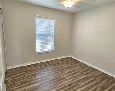 2856 Billberry Street - Photo Thumbnail 20