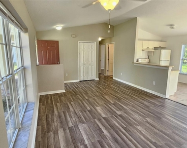 2856 Billberry Street - Photo Thumbnail 3