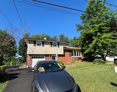 3200 Highland Drive - Photo Thumbnail 1