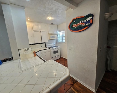 1822 Nw 6th Avenue - Photo Thumbnail 8
