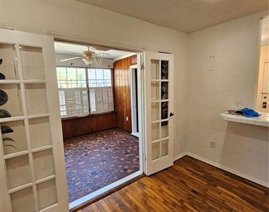 1822 Nw 6th Avenue - Photo Thumbnail 4