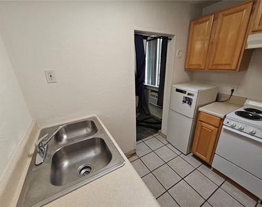 1822 Nw 6th Avenue - Photo Thumbnail 35