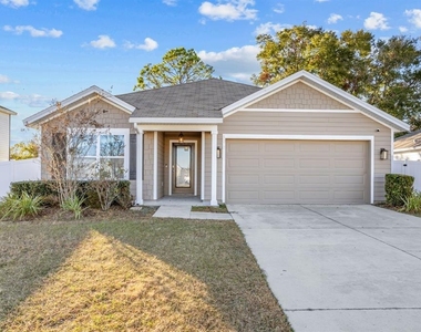 896 Nw 253rd Drive - Photo Thumbnail 2