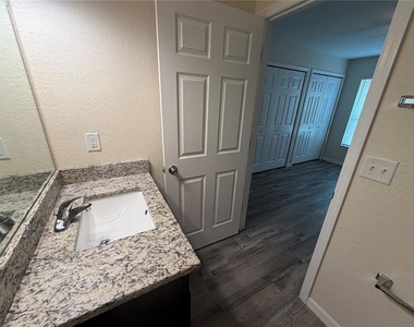 8532 Juniper Road - Photo Thumbnail 11
