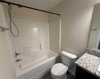 8532 Juniper Road - Photo Thumbnail 12