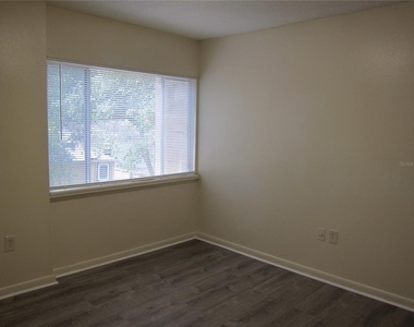 300 Nw 20th Avenue - Photo Thumbnail 4