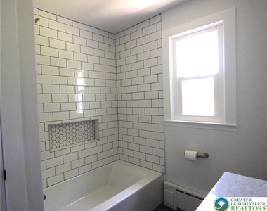 151 Dogwood Drive - Photo Thumbnail 6