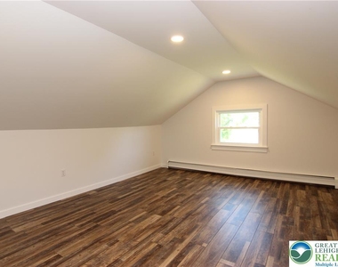 151 Dogwood Drive - Photo Thumbnail 10