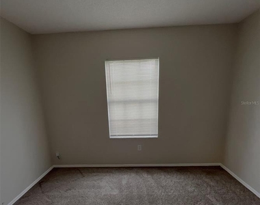 319 Oak Track Drive - Photo Thumbnail 17