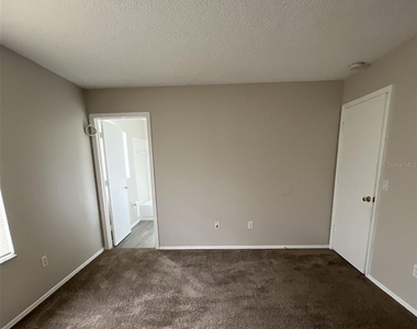 319 Oak Track Drive - Photo Thumbnail 19