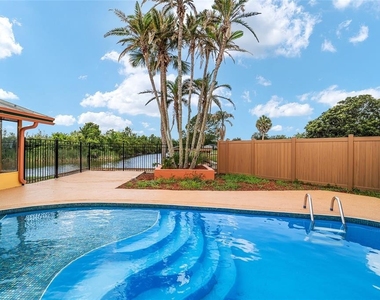 5330 Kings Court - Photo Thumbnail 18