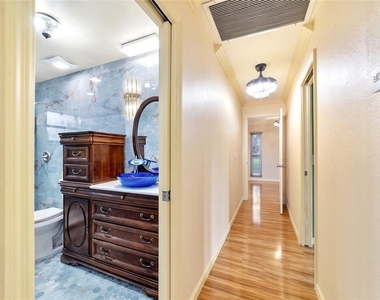 5330 Kings Court - Photo Thumbnail 30