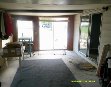15211 Se 104th Court - Photo Thumbnail 5
