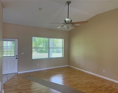 18 Poinbury Drive - Photo Thumbnail 2
