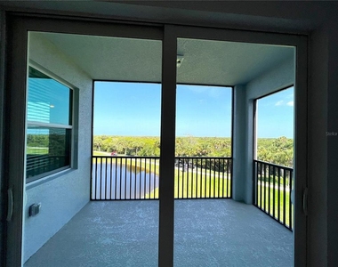 14041 Heritage Landing Boulevard - Photo Thumbnail 20