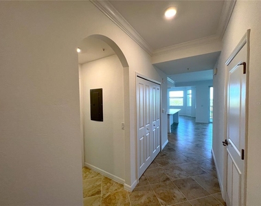 14041 Heritage Landing Boulevard - Photo Thumbnail 12