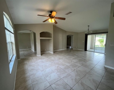 3605 Caballero Avenue - Photo Thumbnail 6