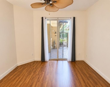 6552 Moorings Point Circle - Photo Thumbnail 24