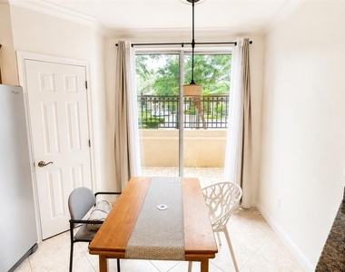 6552 Moorings Point Circle - Photo Thumbnail 10