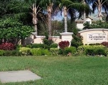 6552 Moorings Point Circle - Photo Thumbnail 56