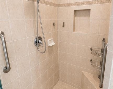 6552 Moorings Point Circle - Photo Thumbnail 20