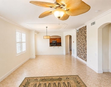 6552 Moorings Point Circle - Photo Thumbnail 4